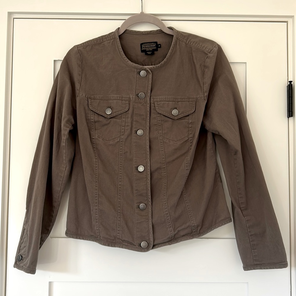 Pendleton chocolate denim jacket size medium